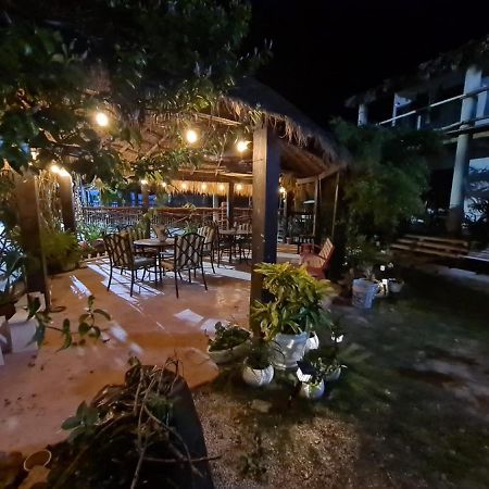 Don Panchon Y Maruxa Hotel Isla Holbox Buitenkant foto