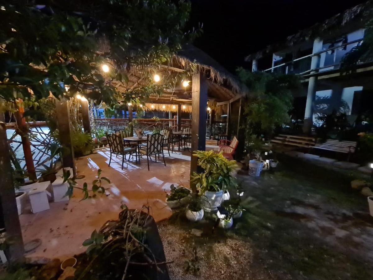 Don Panchon Y Maruxa Hotel Isla Holbox Buitenkant foto